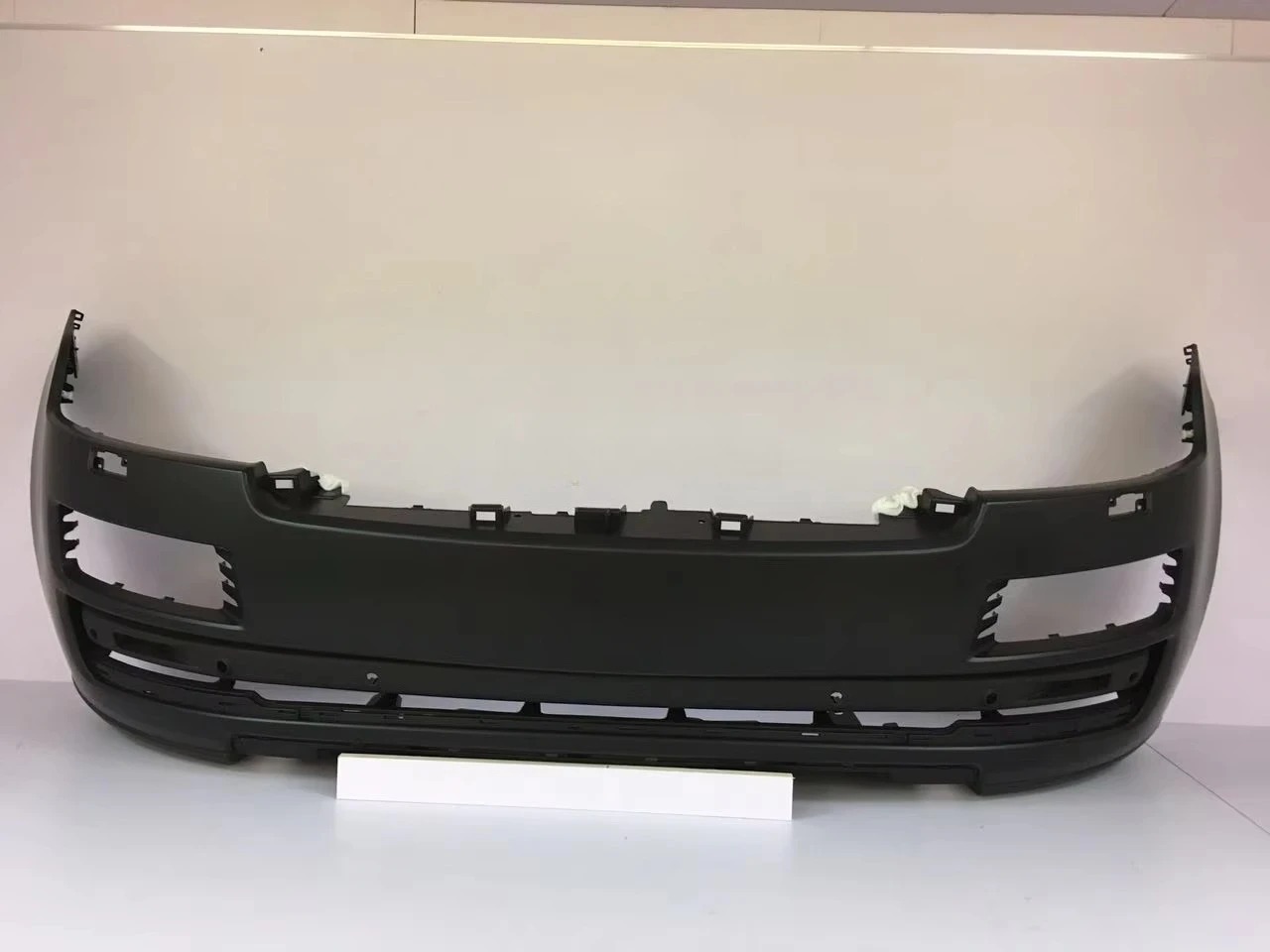 For Range rover vogue 2013-2017 without fog lamp hole LR064627 LR064630 LR044303 LR052100 LR064631LR044304 LR052099 front bumper